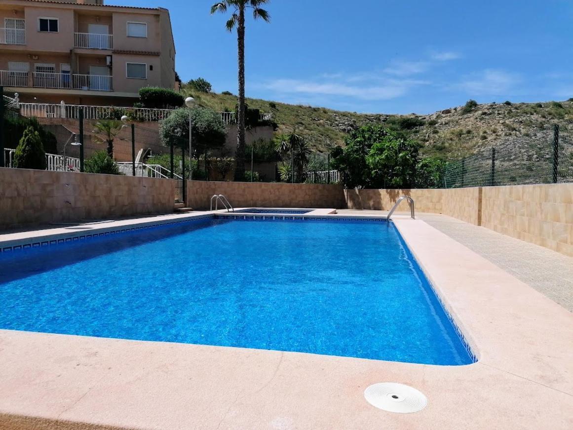 Magnificent 3 Bedroom House Close To The Beach With Community Swimming Pool Santa Pola Ngoại thất bức ảnh